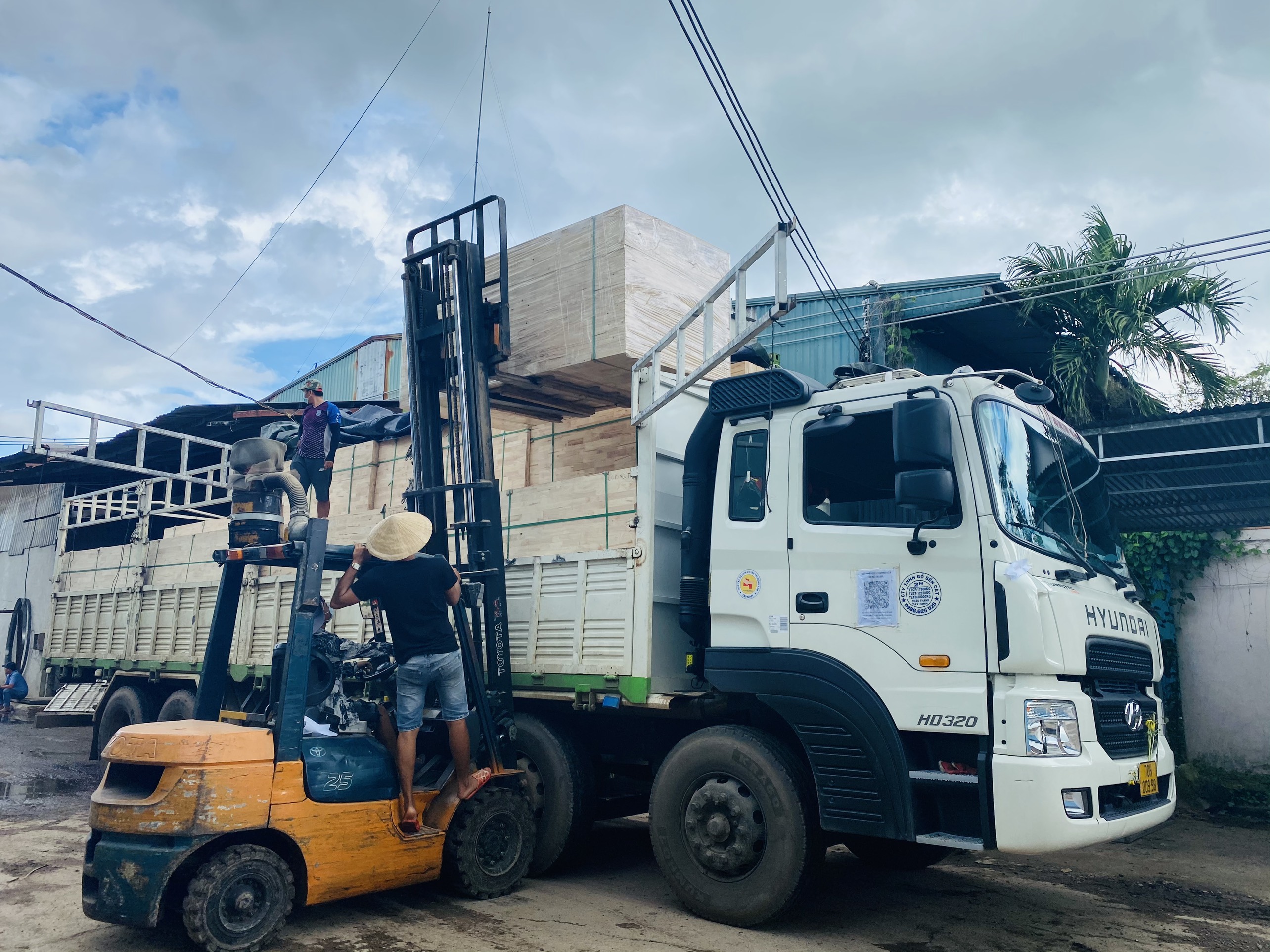 đơn vị bán phôi cao su 